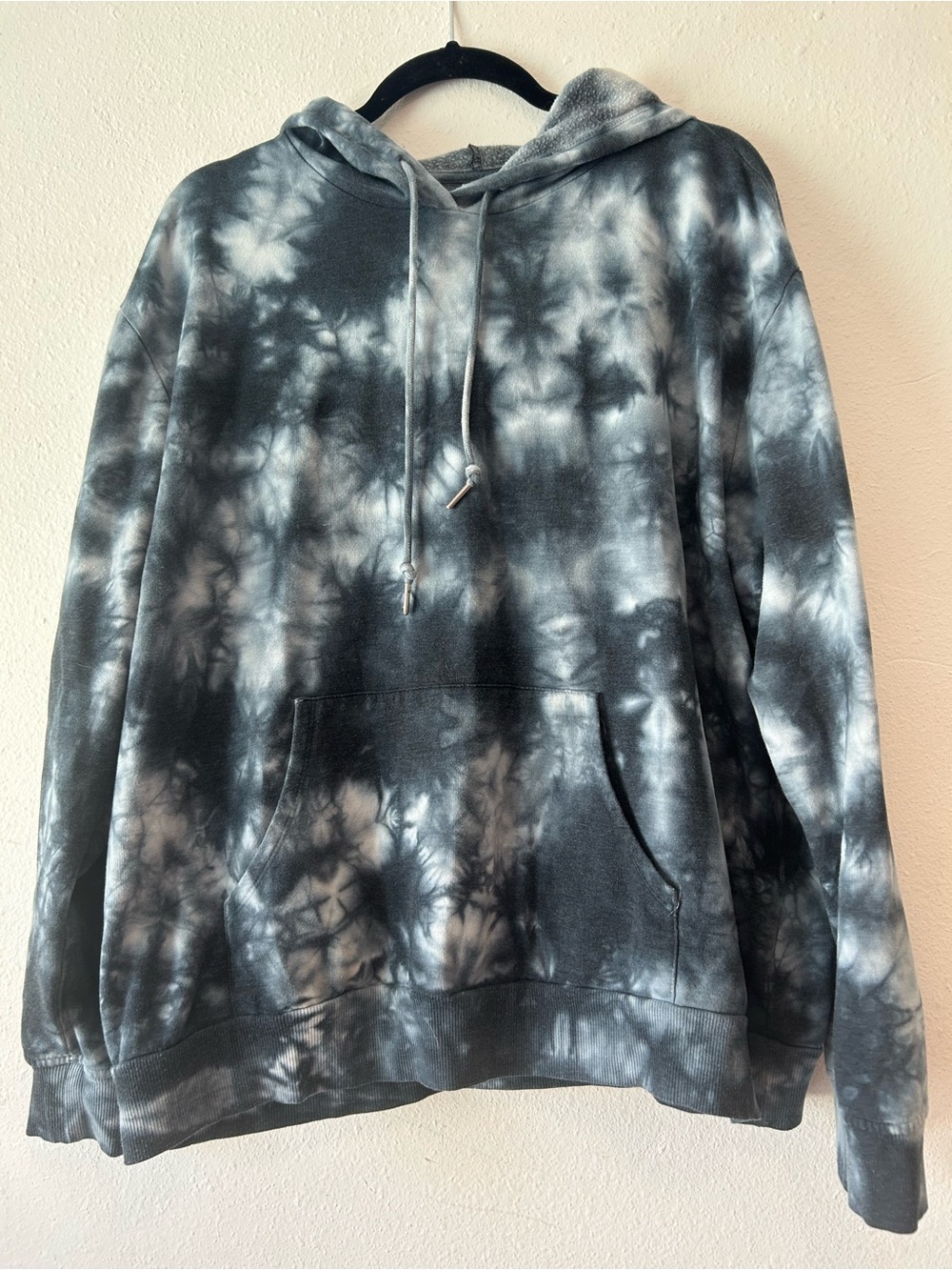 No Boundaries Blue & White Tie-Dye Crewneck Hoodie